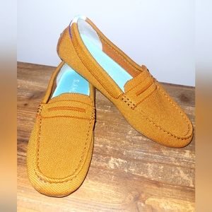 Rothys Size 9.5 Camel Loafers